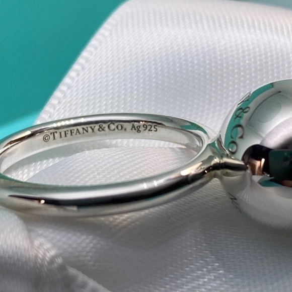Tiffany 12mm hardware ring 925 silver size 5.5 New with box Sold out! - Picture 8 of 10